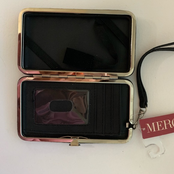 BRAND NEW MERONA WRISTLET - Picture 4 of 4
